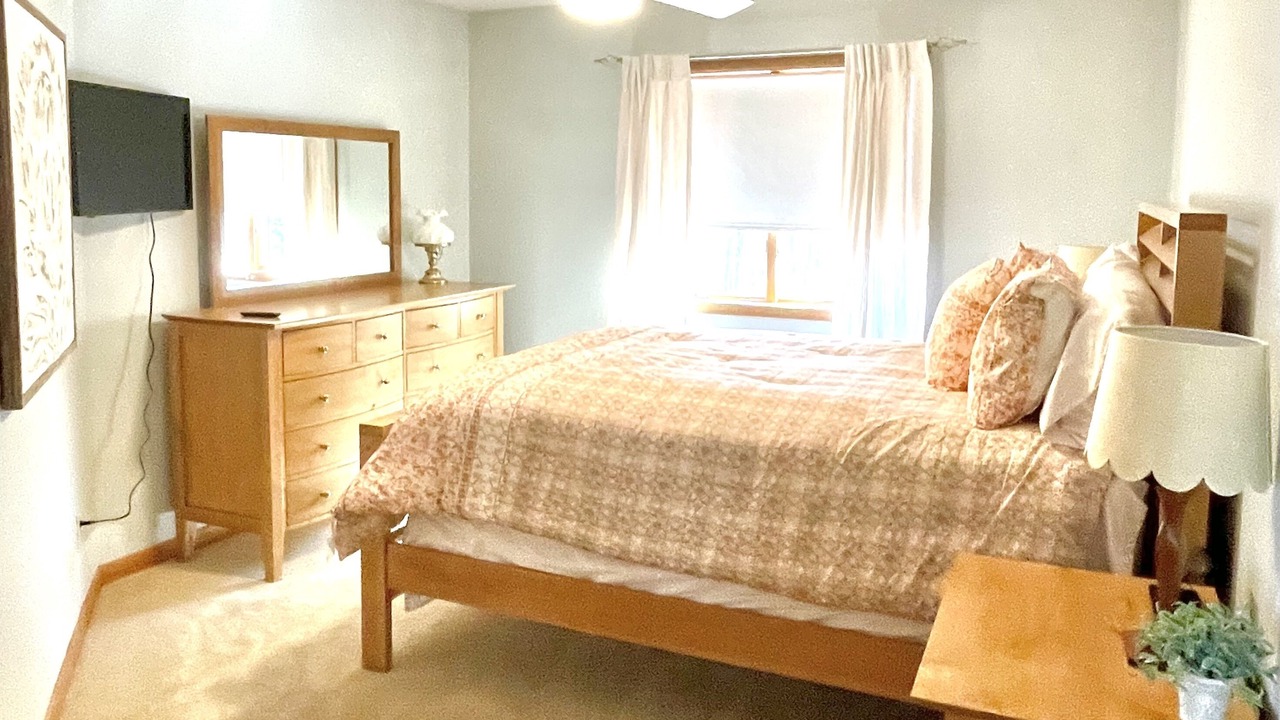 Photo of Bedroom in Chestnut Springs