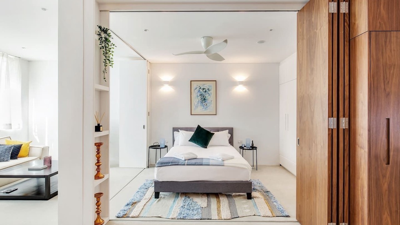 Photo of Bedroom in Alexandria