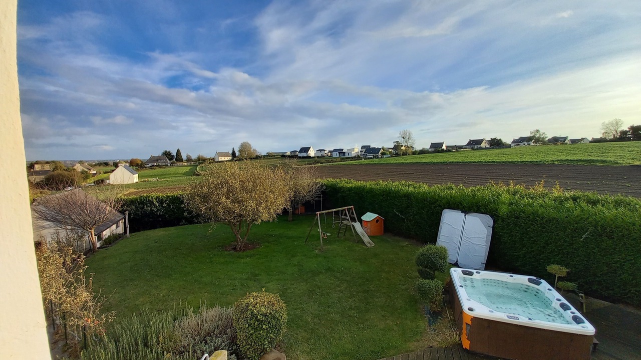 Photo of Outdoor in Langueux