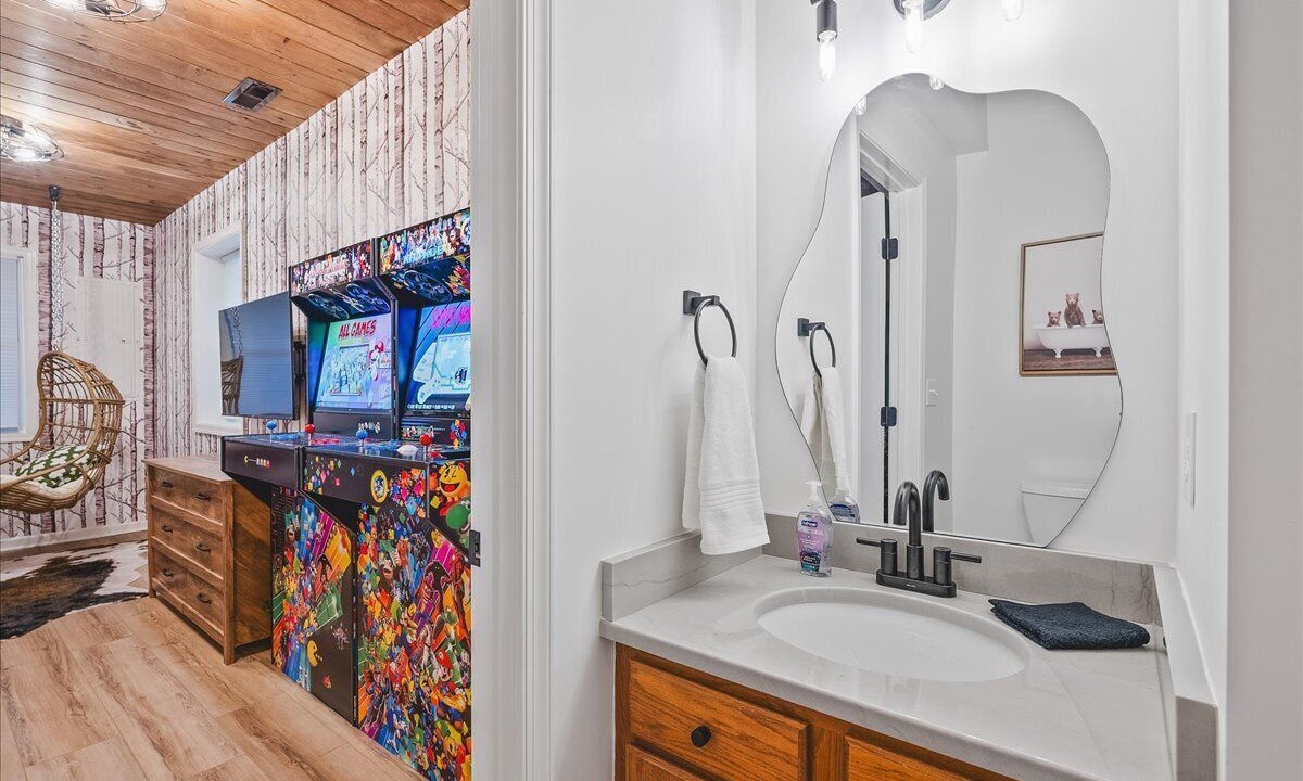 Photo of Bathroom in McGaheysville