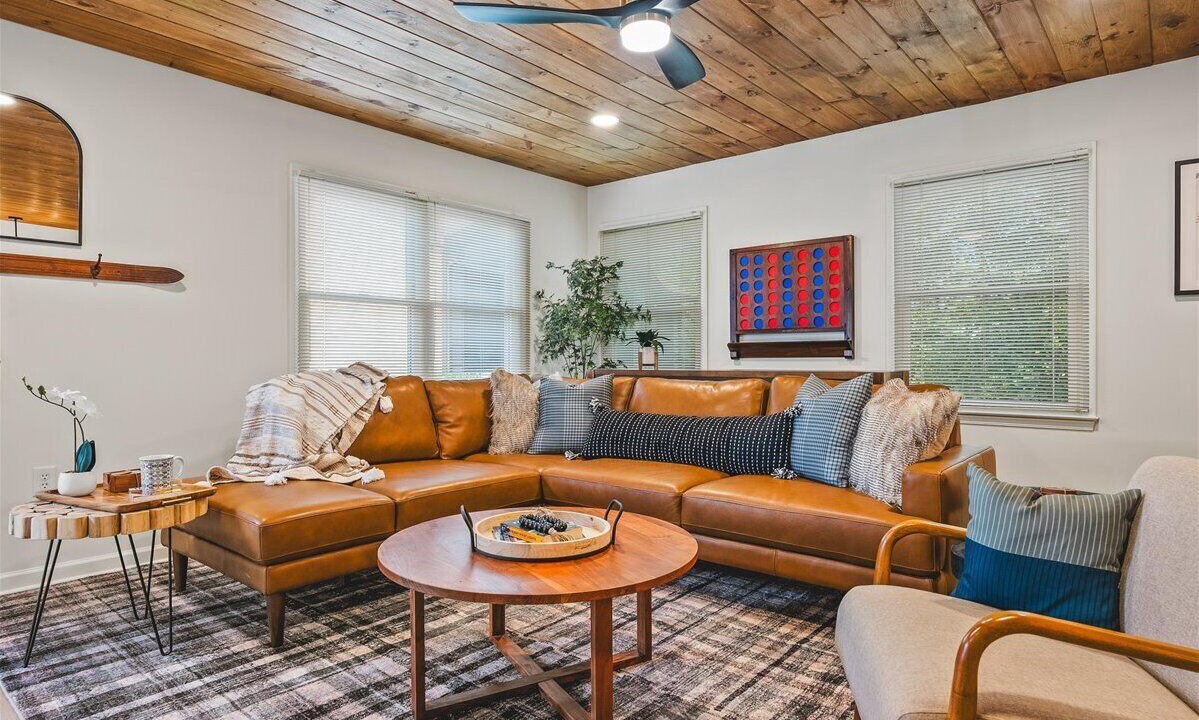 Photo of Livingroom in McGaheysville