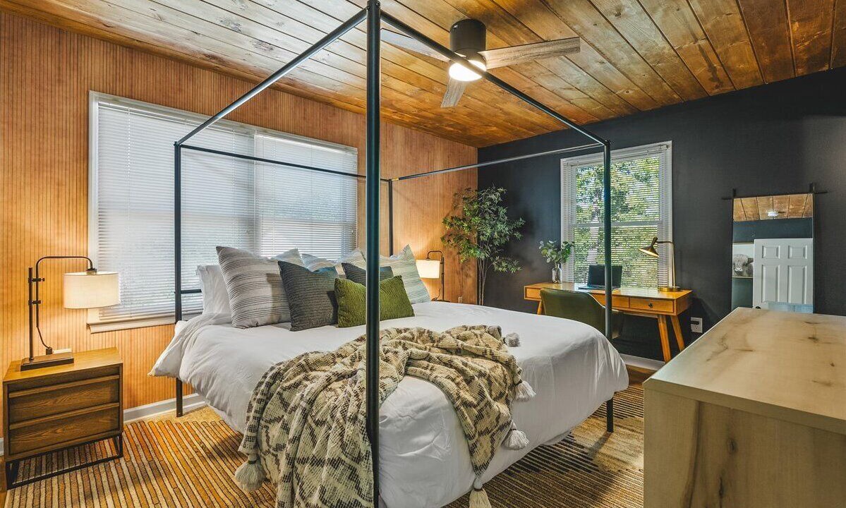 Photo of Bedroom in McGaheysville