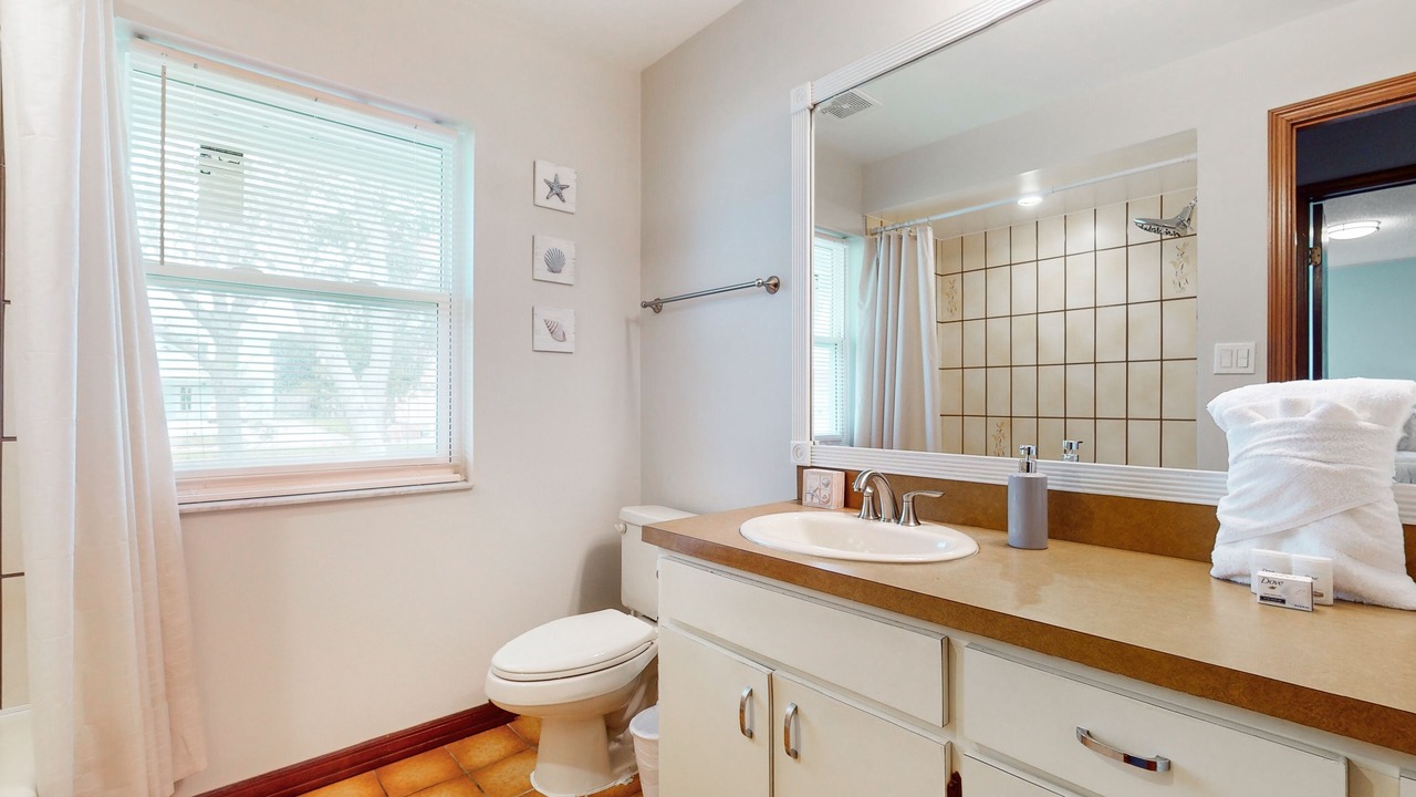Photo of Bathroom in Cape Caneveral Beach Gardens