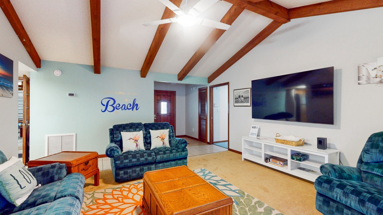 Photo of Livingroom in Cape Caneveral Beach Gardens