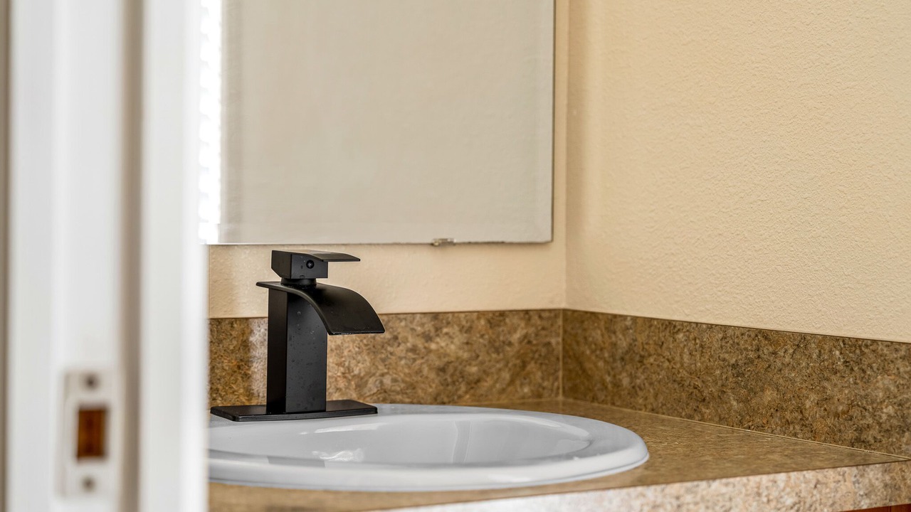 Photo of Bathroom in Cypress Pointe