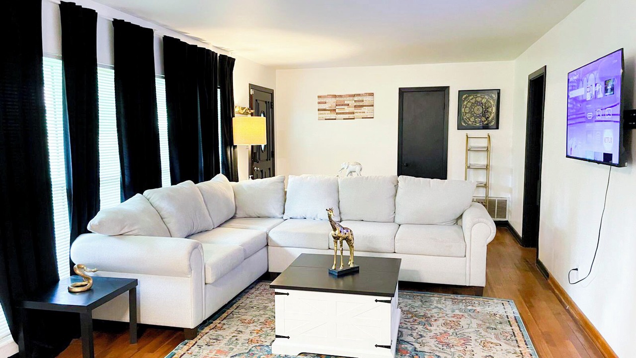 Photo of Livingroom in Griffin Heights