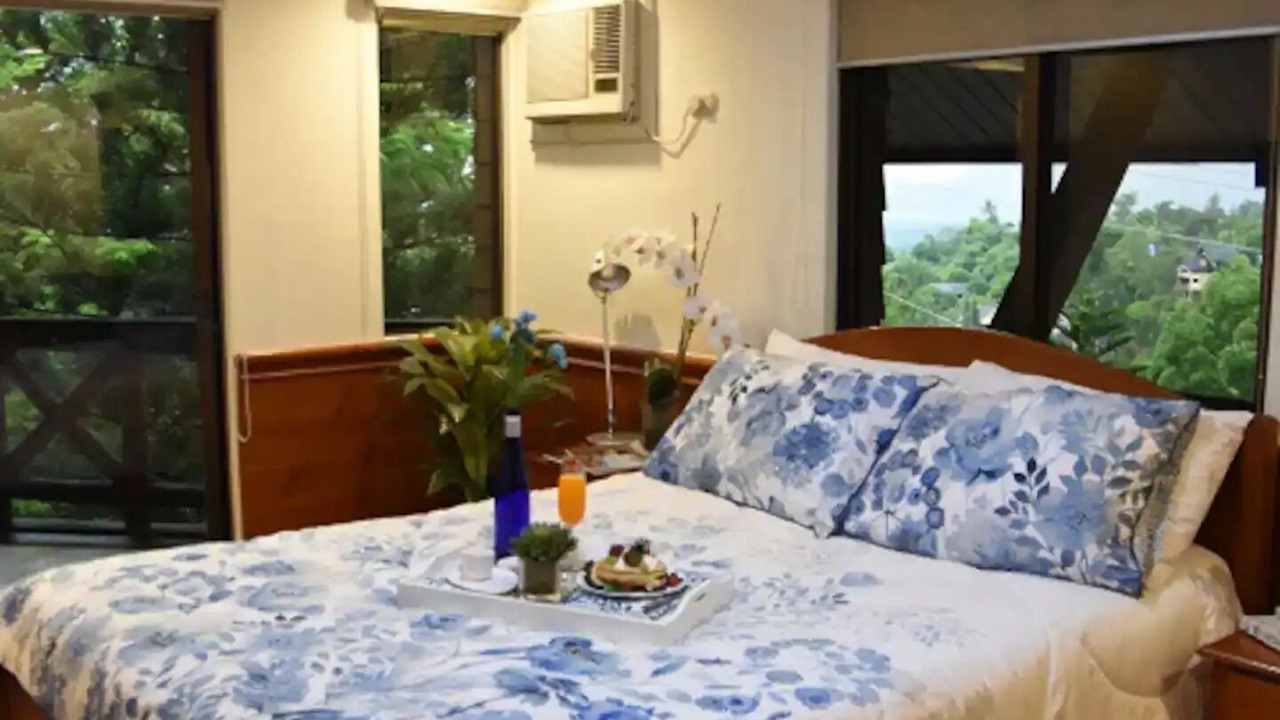 Photo of Bedroom in Laurel