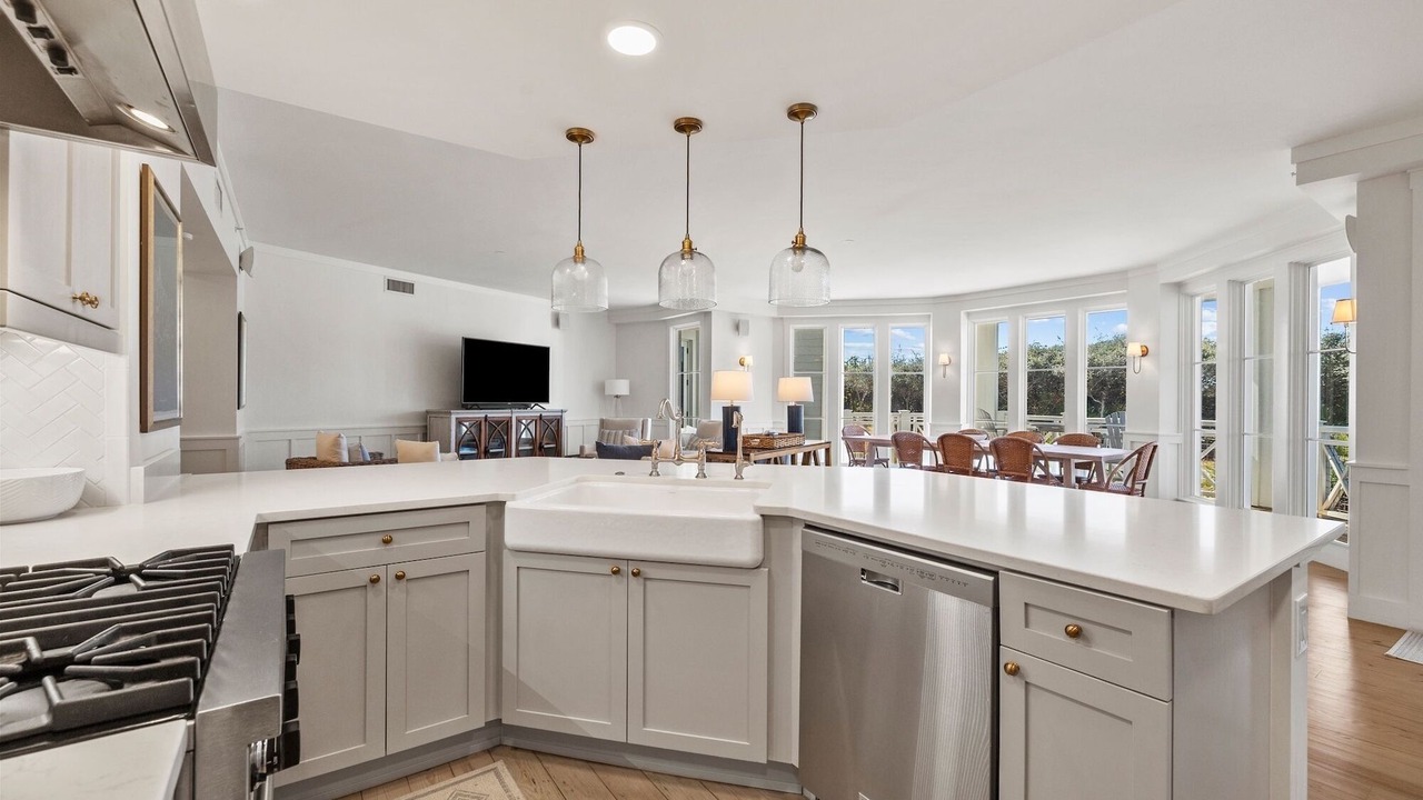 Photo of Kitchen in WaterSound Beach