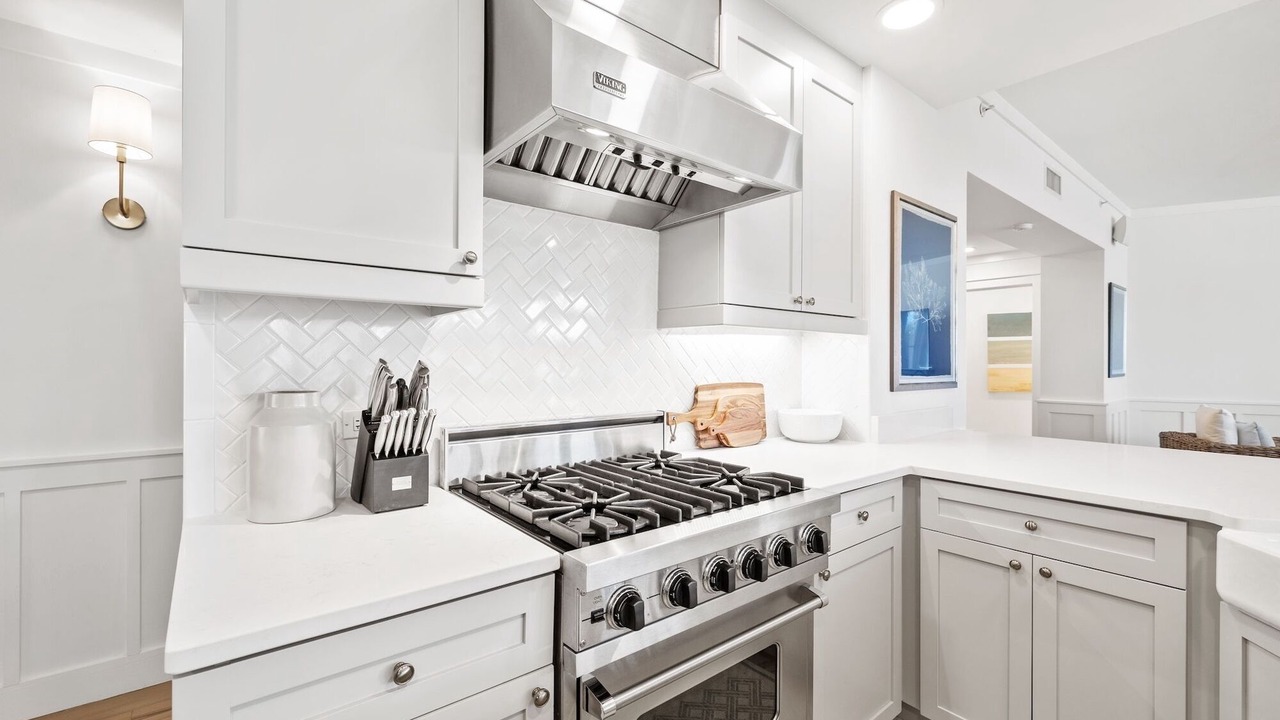 Photo of Kitchen in WaterSound Beach