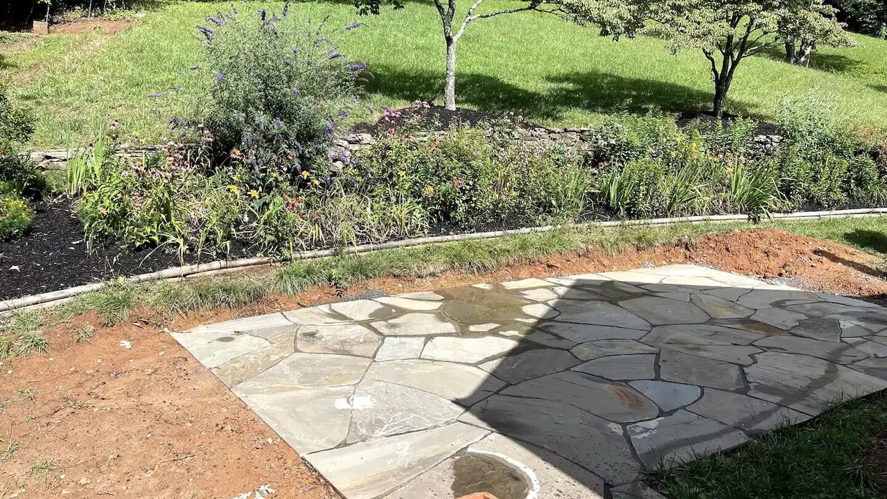 Photo of Outdoor in Etlan