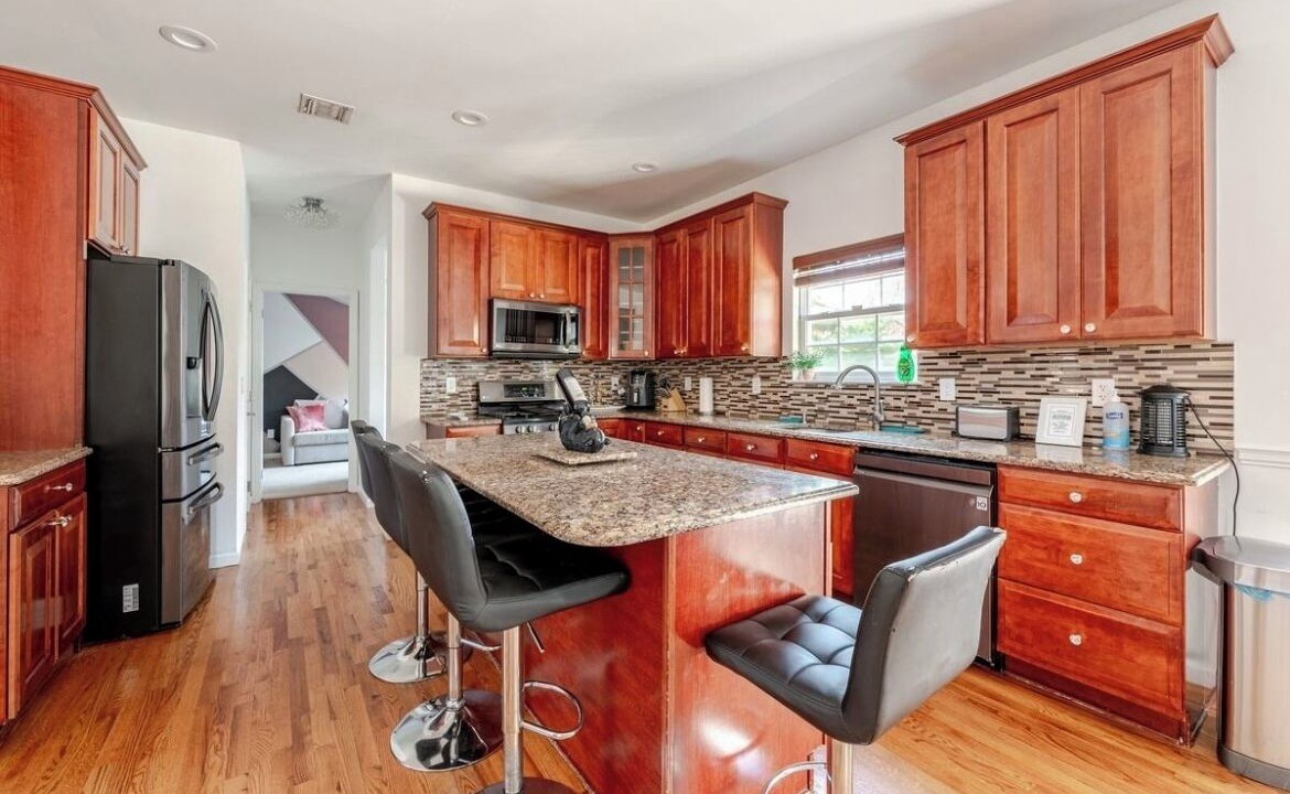 Photo of Kitchen in Yaphank