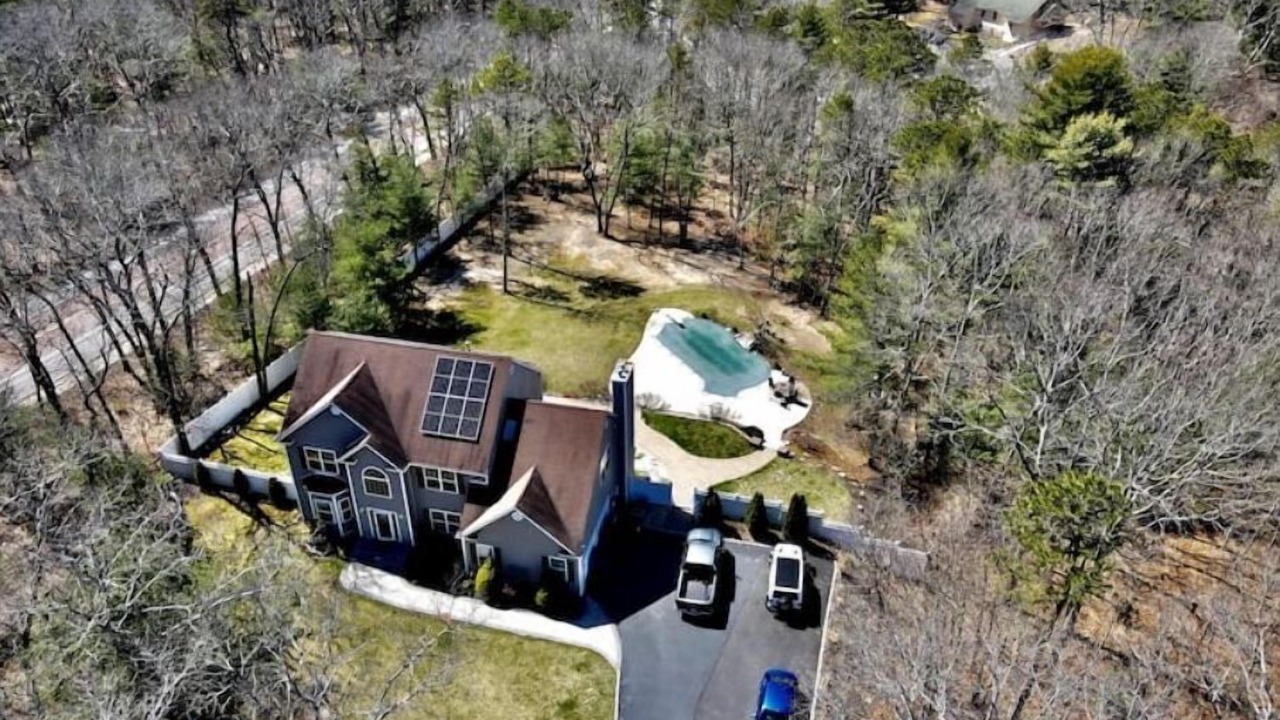 Photo of Others in Yaphank