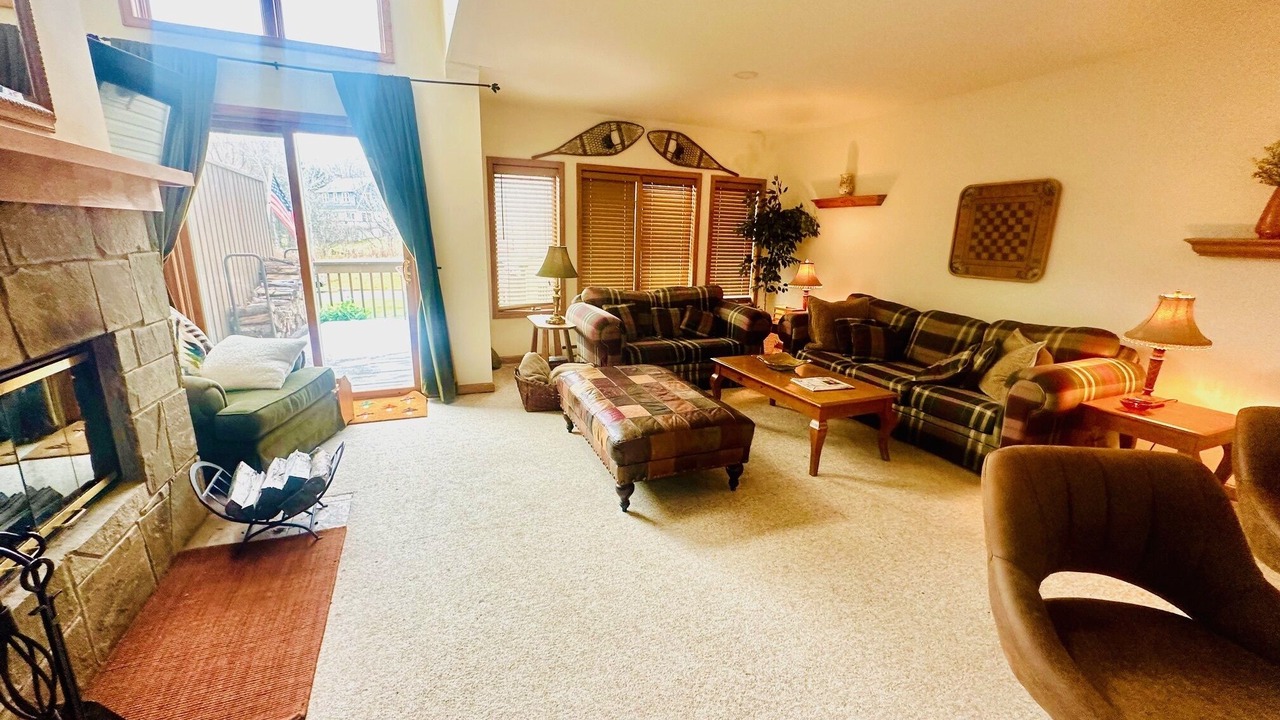 Photo of Livingroom in Hensonville