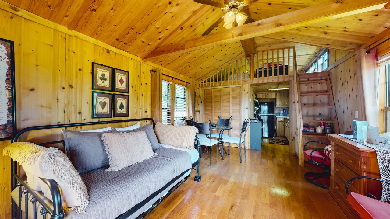 Photo of Livingroom in Hector