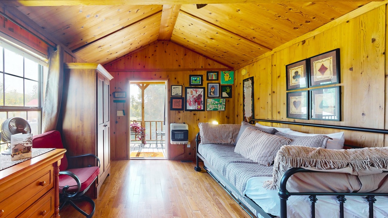 Photo of Livingroom in Hector