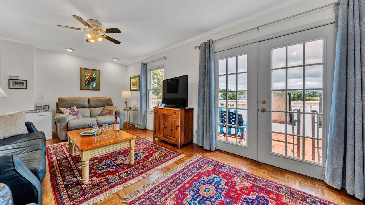 Photo of Bedroom in North Shore