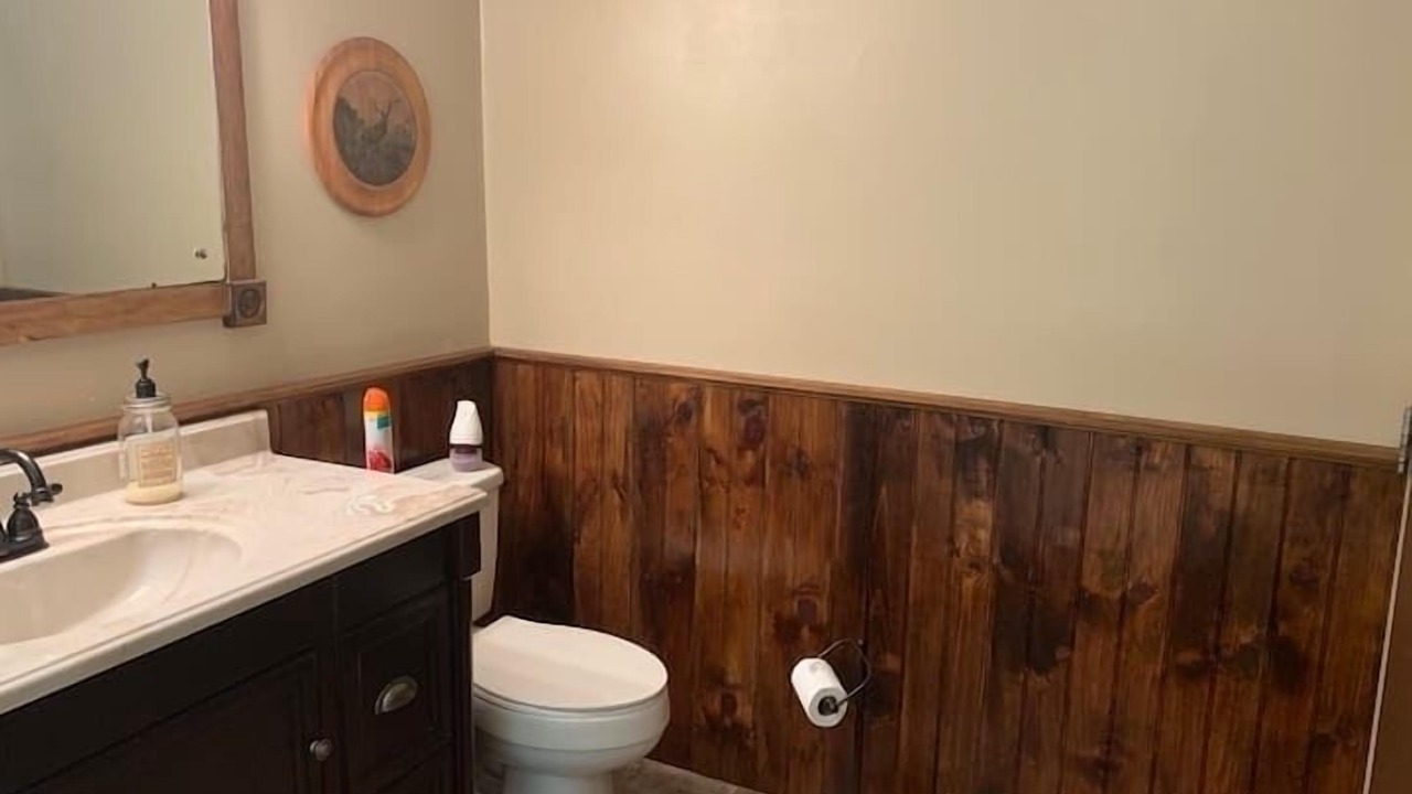 Photo of Bathroom in Speculator