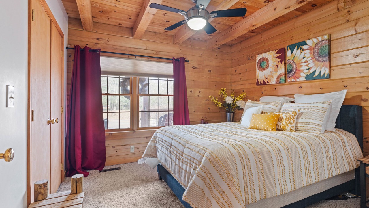 Photo of Bedroom in Clifford