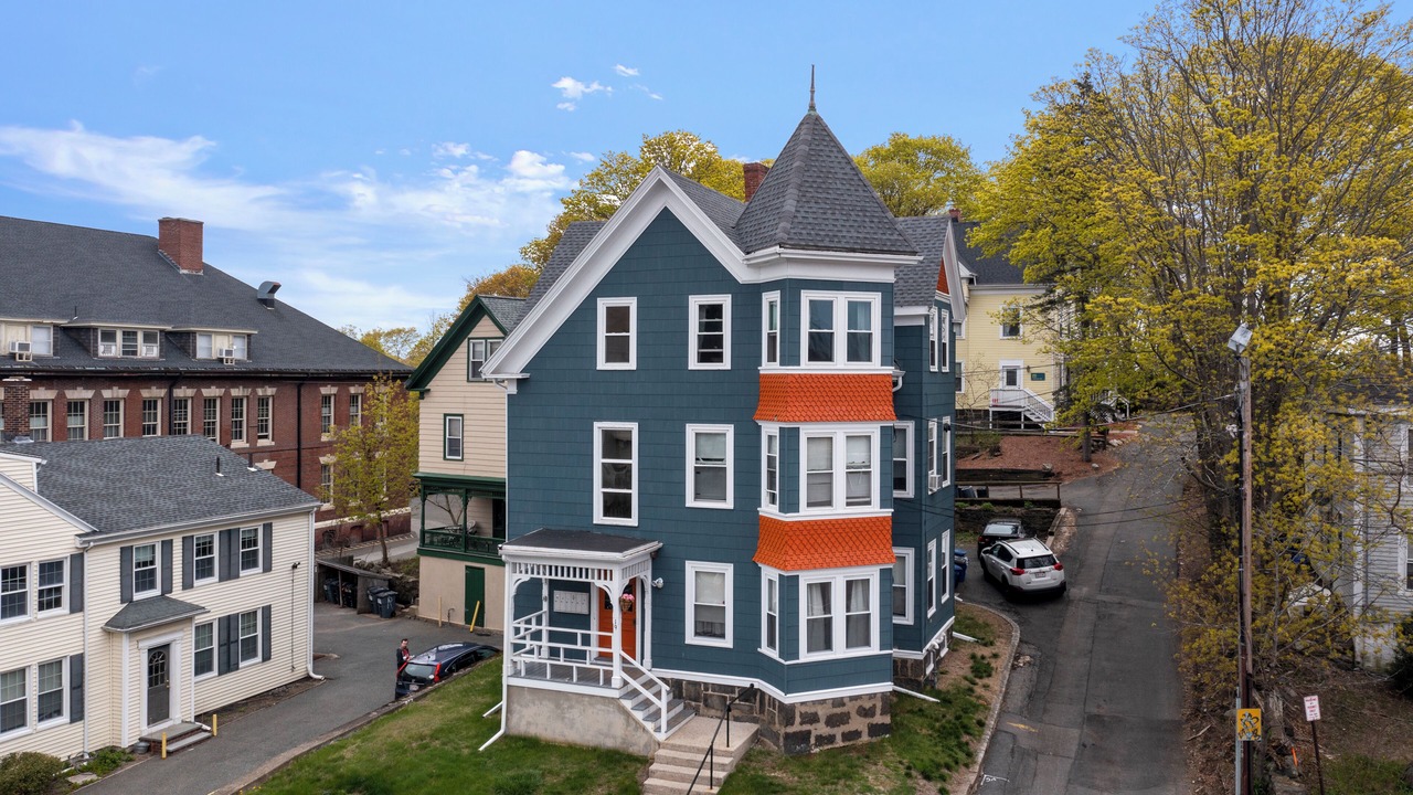 Photo of Outdoor in Beverly