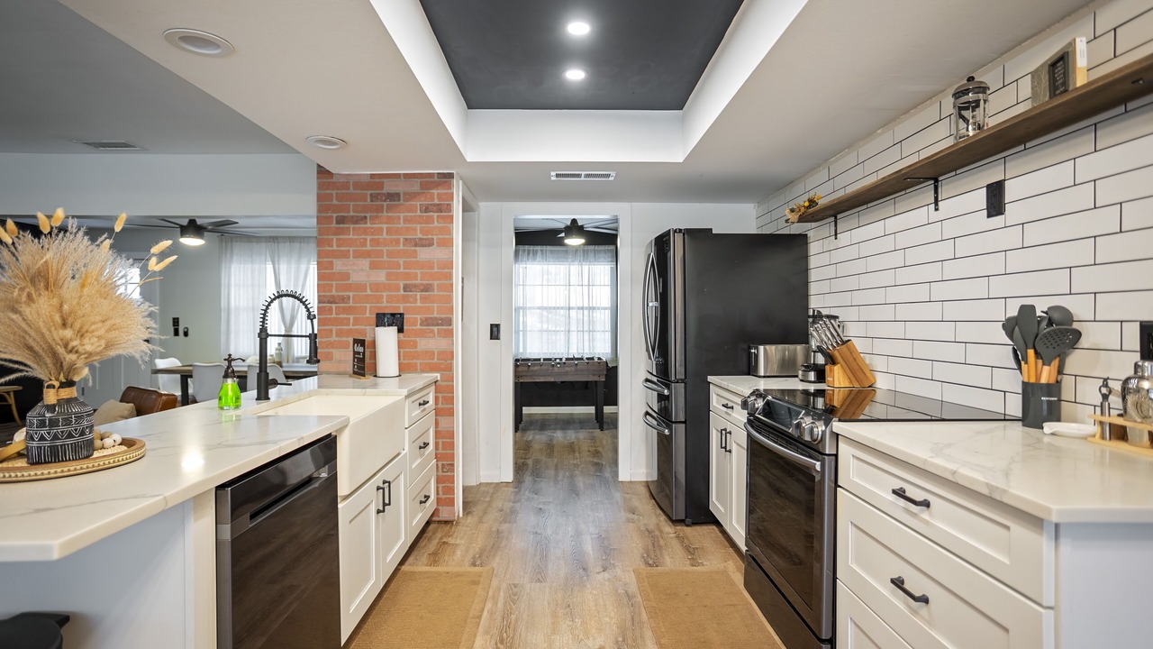 Photo of Kitchen in Cypress Gardens