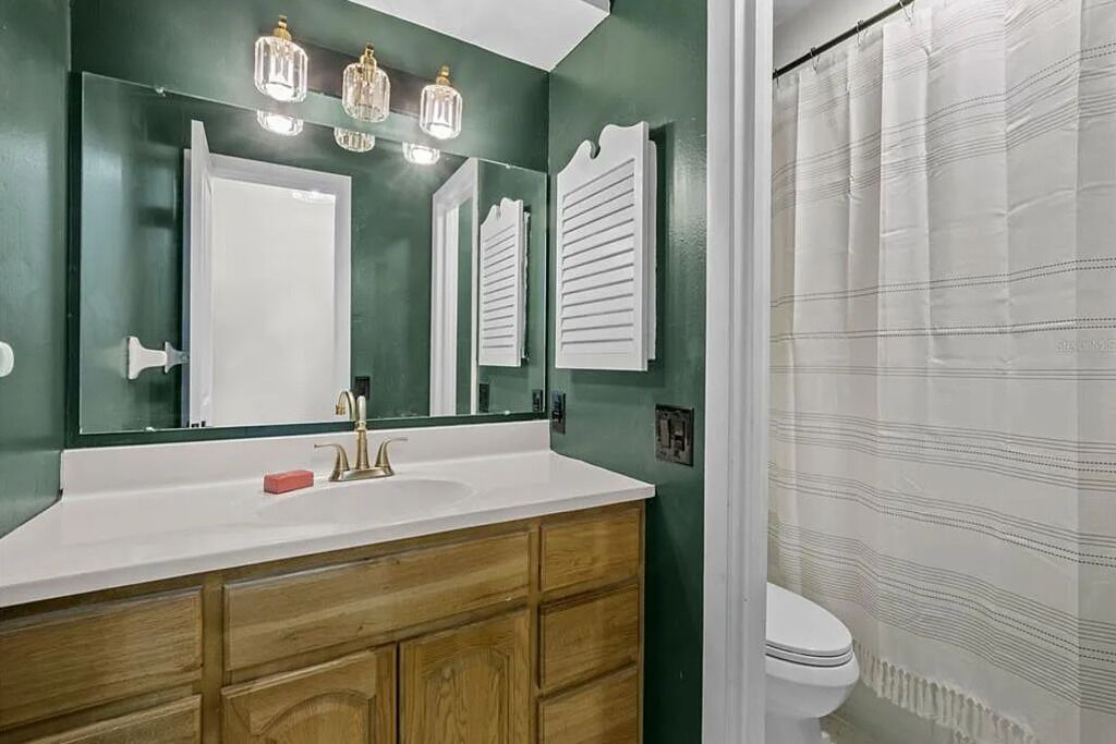 Photo of Bathroom in Cypress Gardens