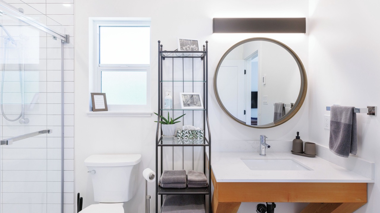 Photo of Bathroom in Gibsons