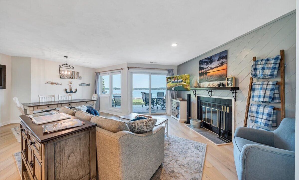 Photo of Livingroom in North Shore