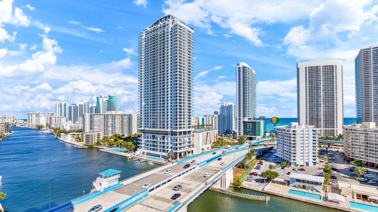 Photo of Outdoor in Sunny Isles Beach