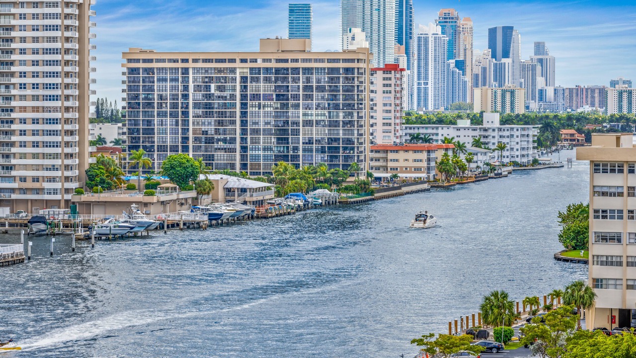 Photo of Others in Sunny Isles Beach