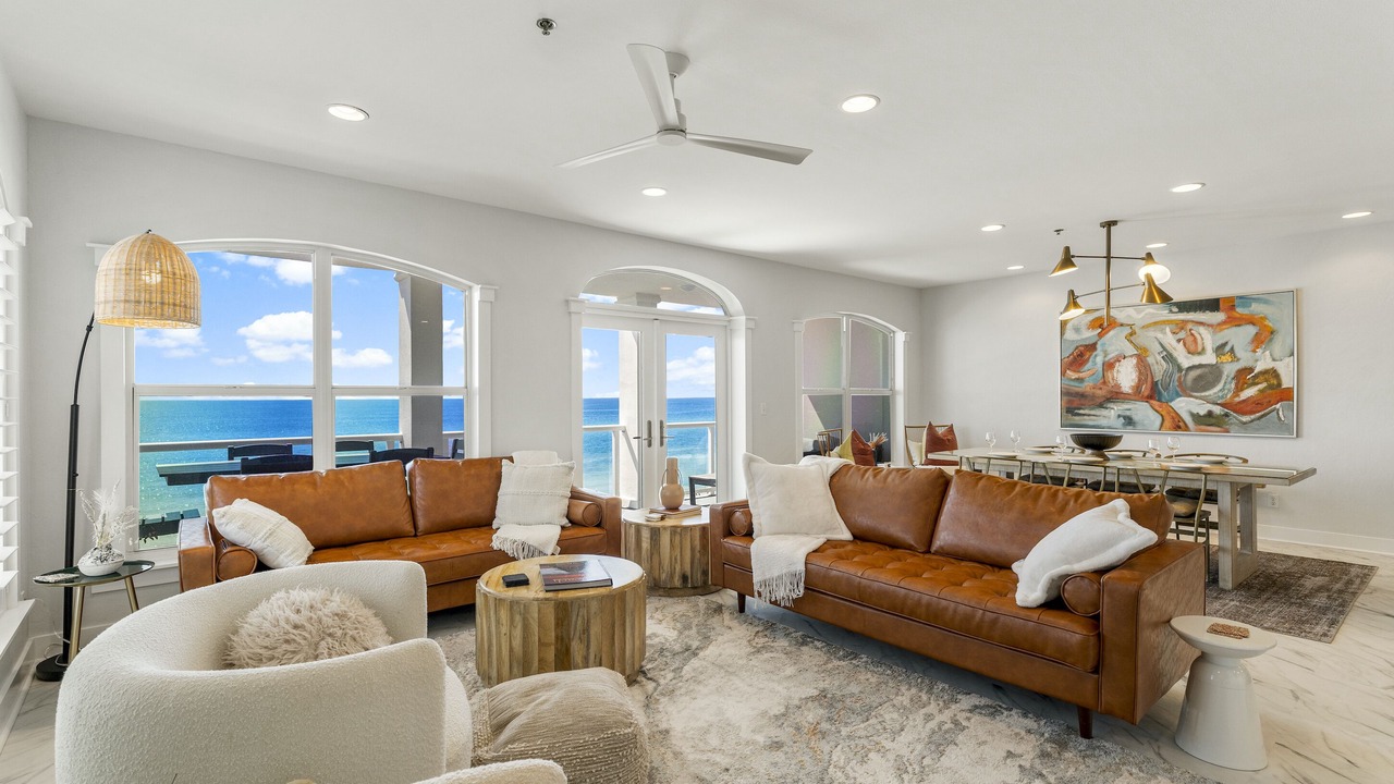 Photo of Livingroom in Rosemary Beach