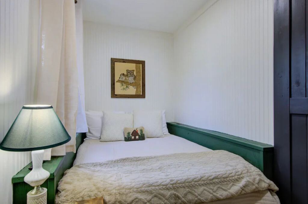 Photo of Bedroom in Lake Luzerne-Hadley