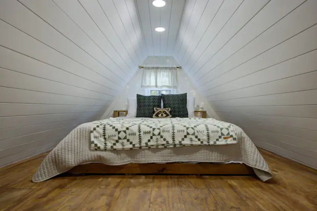 Photo of Bedroom in Lake Luzerne-Hadley