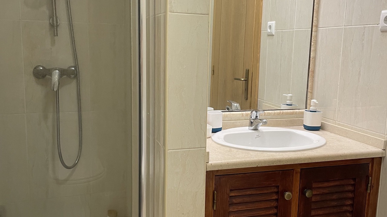 Photo of Bathroom in Guia