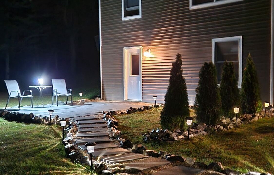 Photo of Others in Hollowville