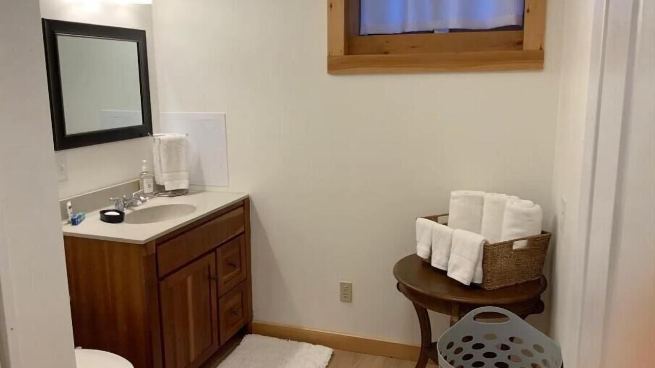 Photo of Bathroom in Hollowville