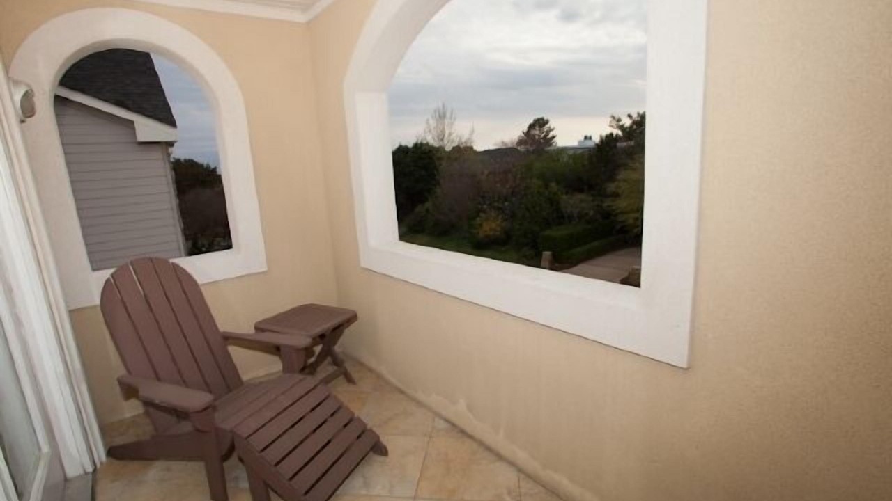 Photo of Patio Balcony in Croatan Beach