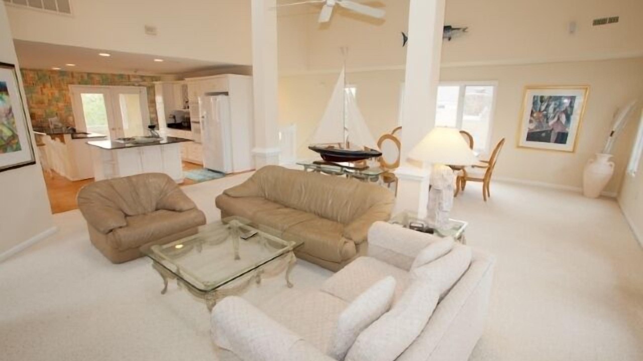 Photo of Livingroom in Croatan Beach