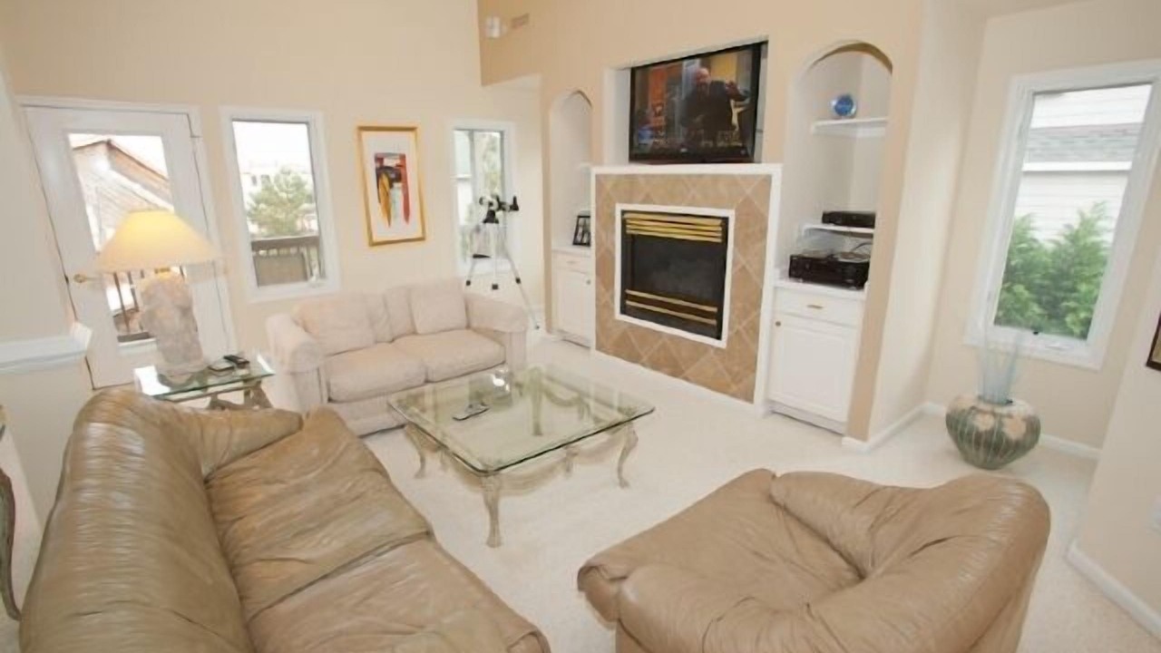Photo of Livingroom in Croatan Beach