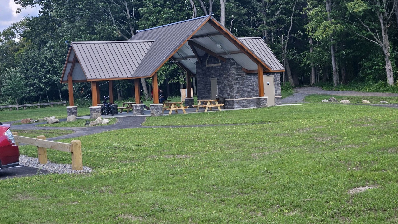 Photo of Outdoor in Utica