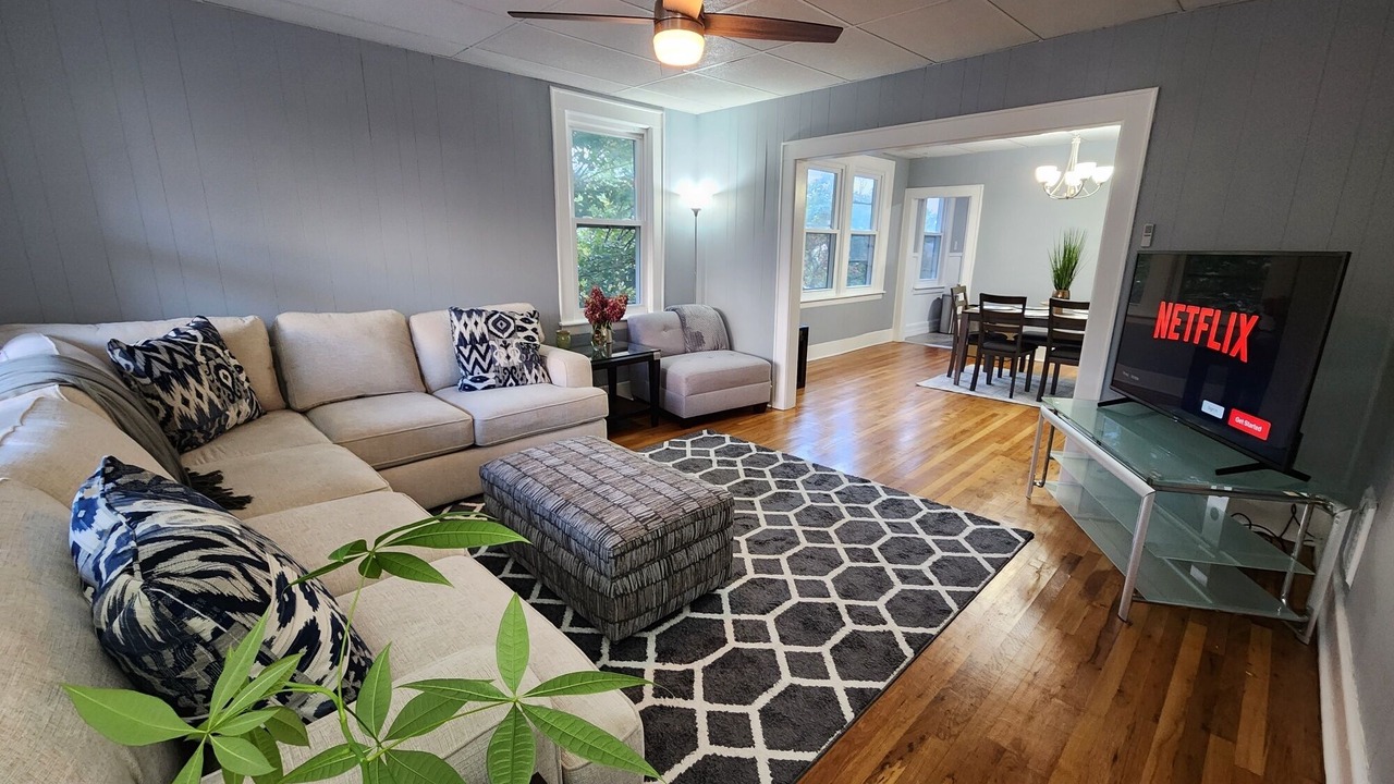Photo of Bedroom in Utica