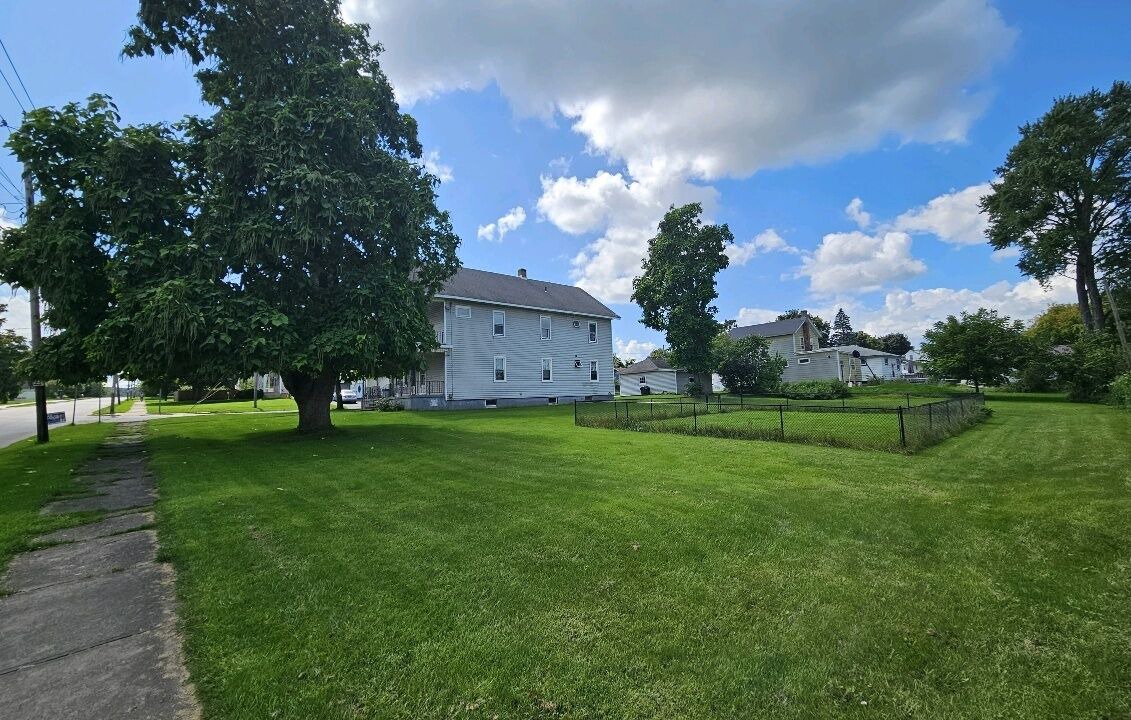 Photo of Others in Utica