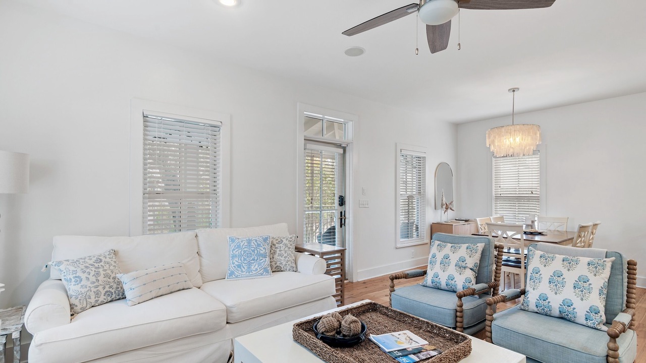 Photo of Livingroom in Seacrest