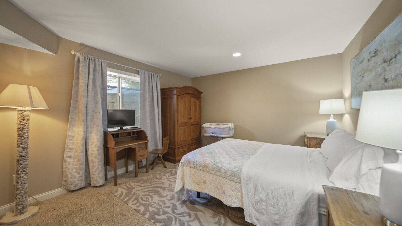 Photo of Bedroom in Maxwell