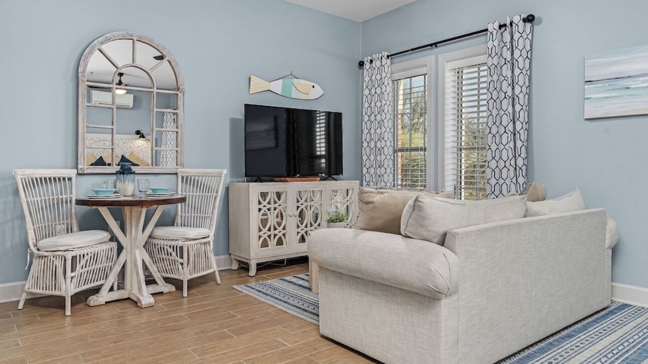 Photo of Bedroom in Seacrest Beach
