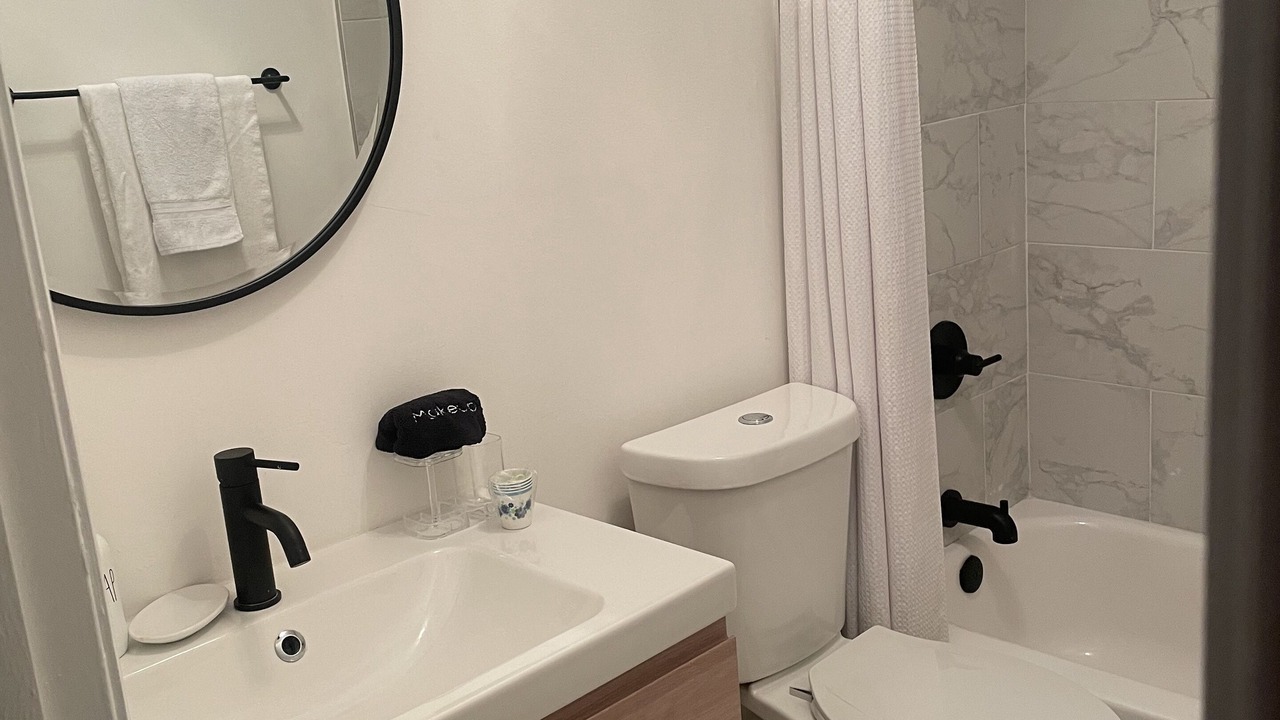 Photo of Bathroom in Tamiami