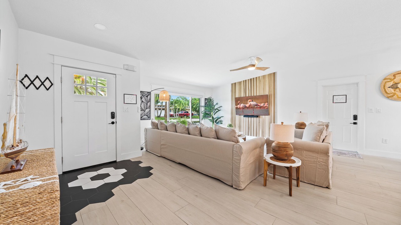Photo of Livingroom in Venetian Way