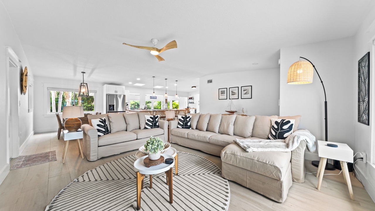 Photo of Livingroom in Venetian Way