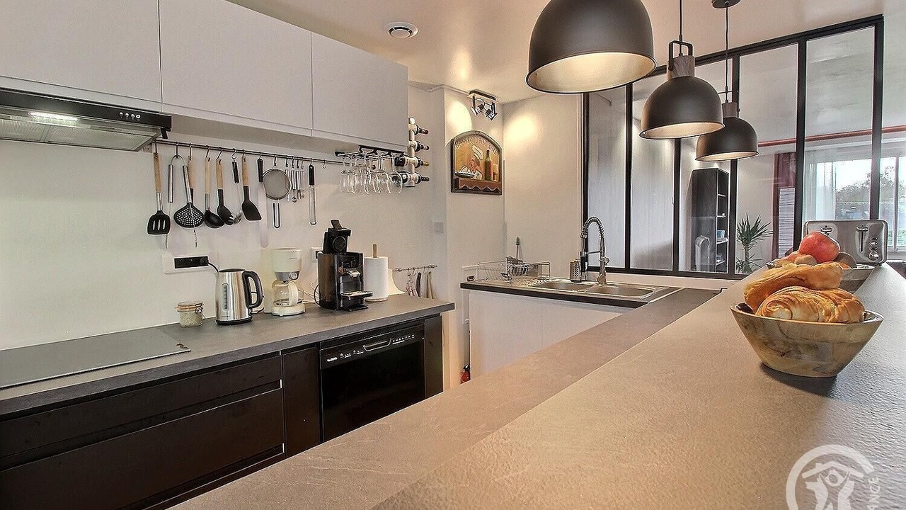Photo of Kitchen in Plouguenast