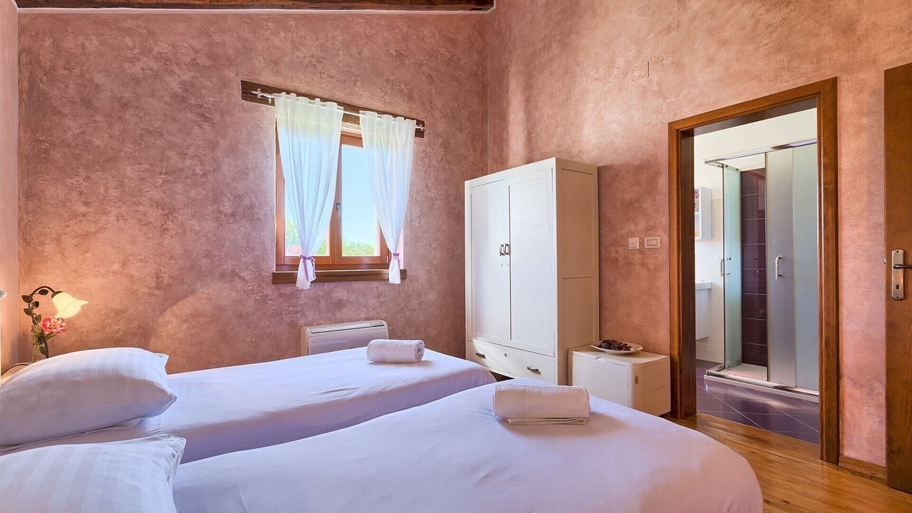 Photo of Bedroom in Laginji