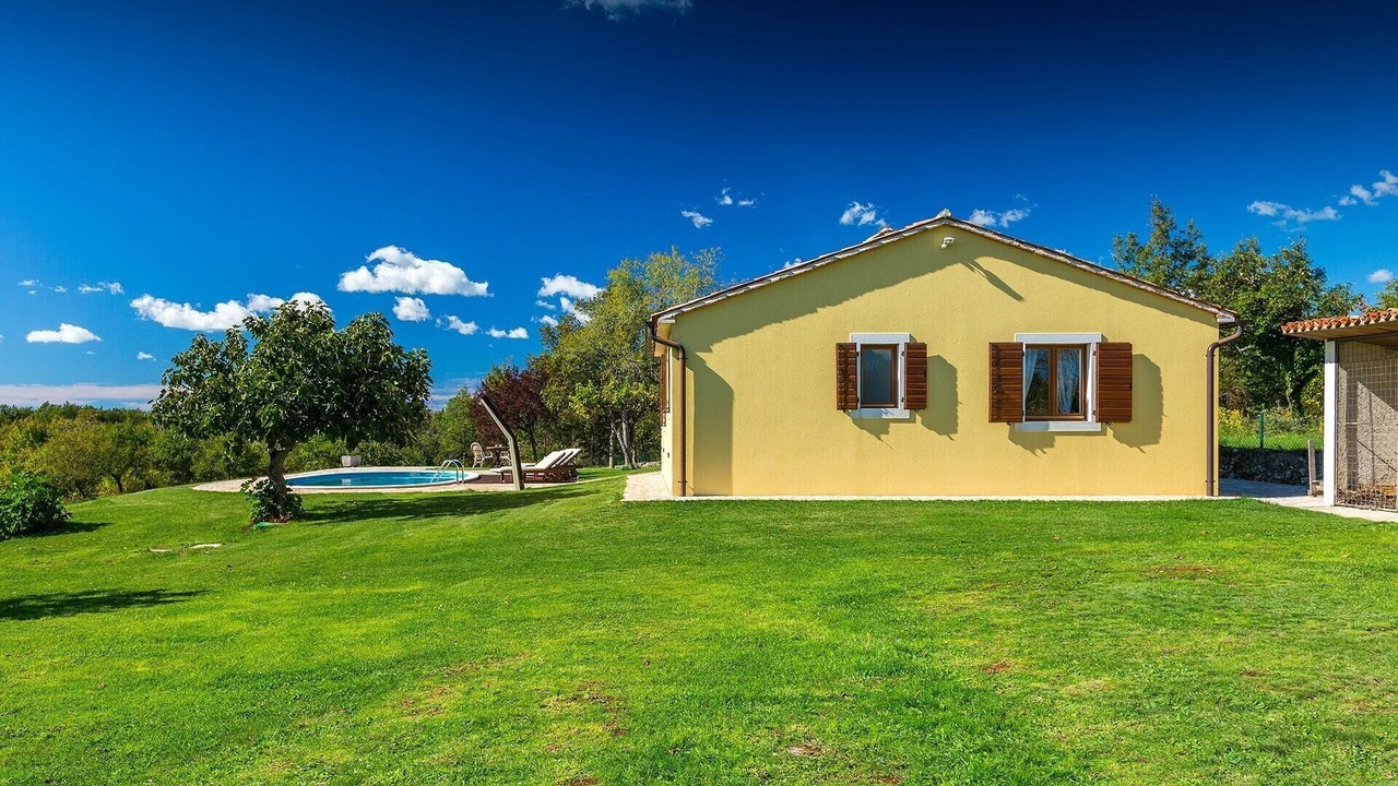 Photo of Outdoor in Laginji